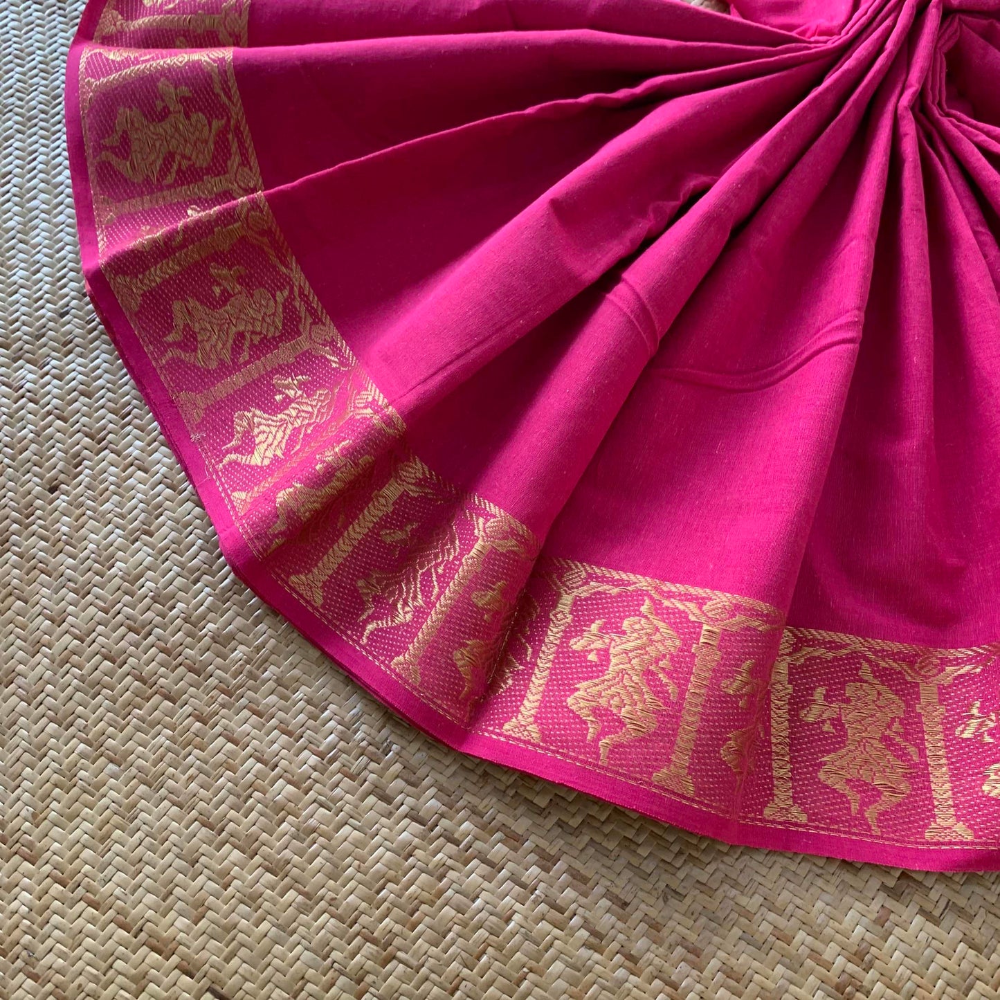 Pink, Dance practice saree