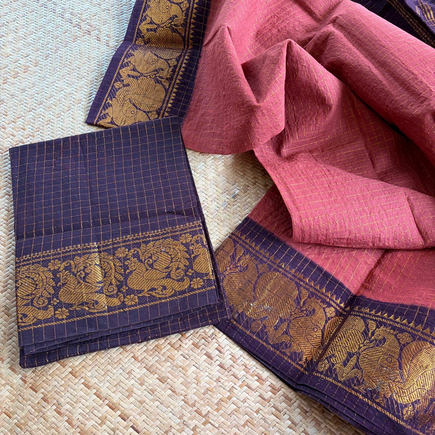 Rust, Zari Kattam Sungudi