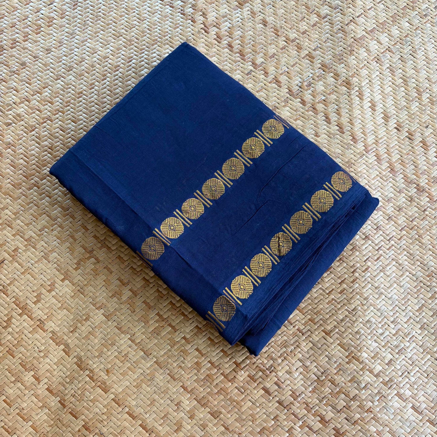 Navy Saree With Running Blouse , Zari Rudraksham Rettai Pettu Border , Clamp dyed (Kattu sayam)