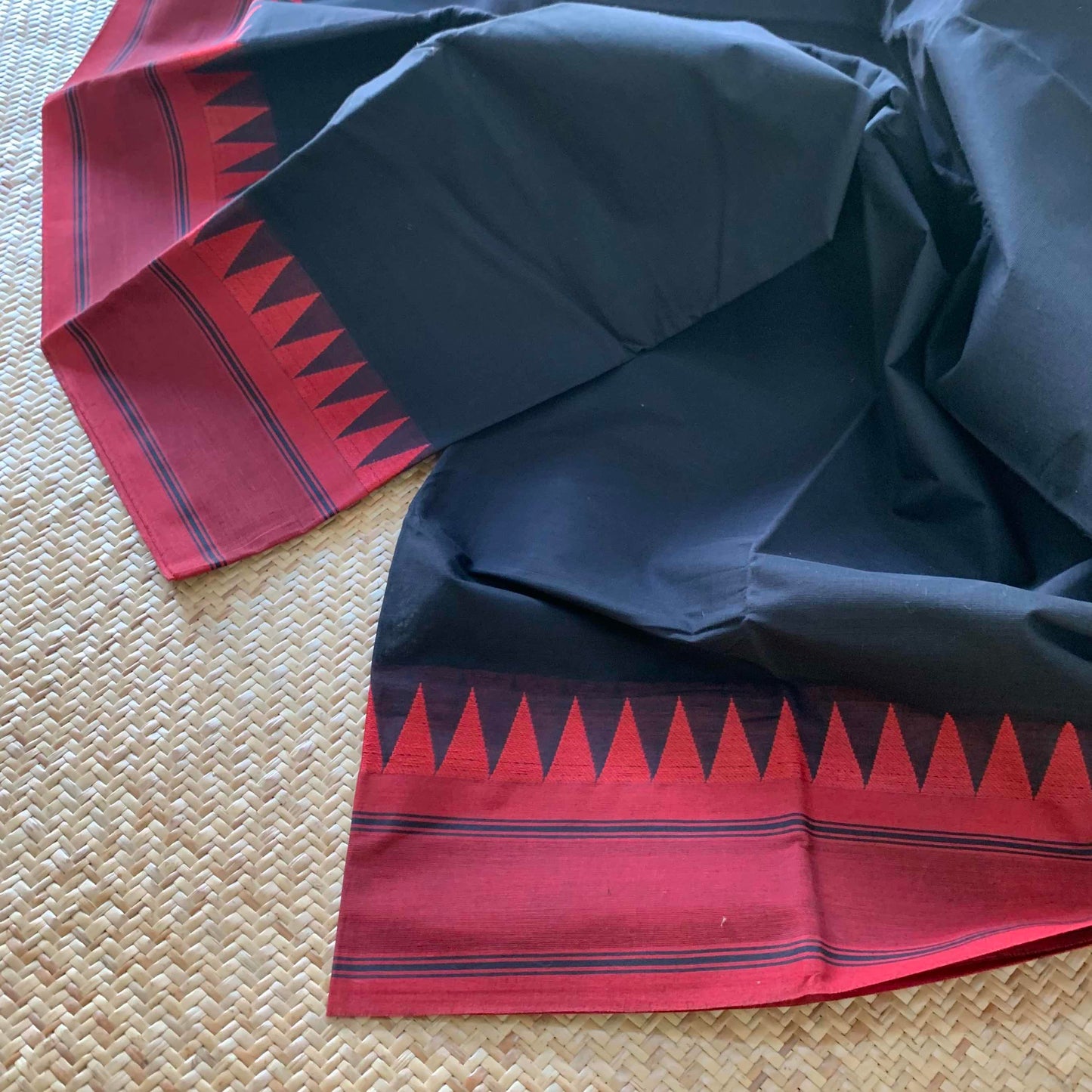 Black Saree With Thread Border, Chettinadu Cotton Saree