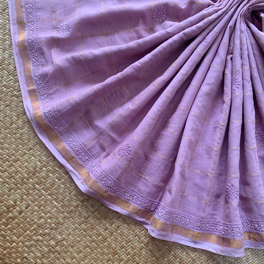 Lilac Chickankari Hand Embroidery on a Sungudi Cotton Saree