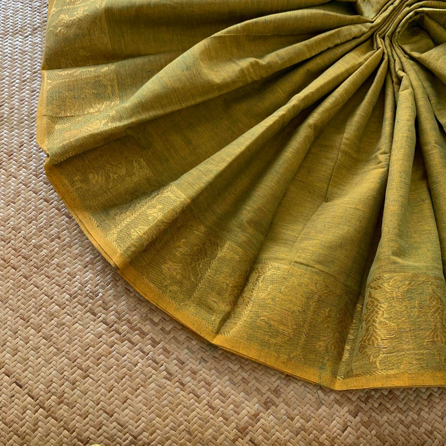 Olive, Dance practice saree