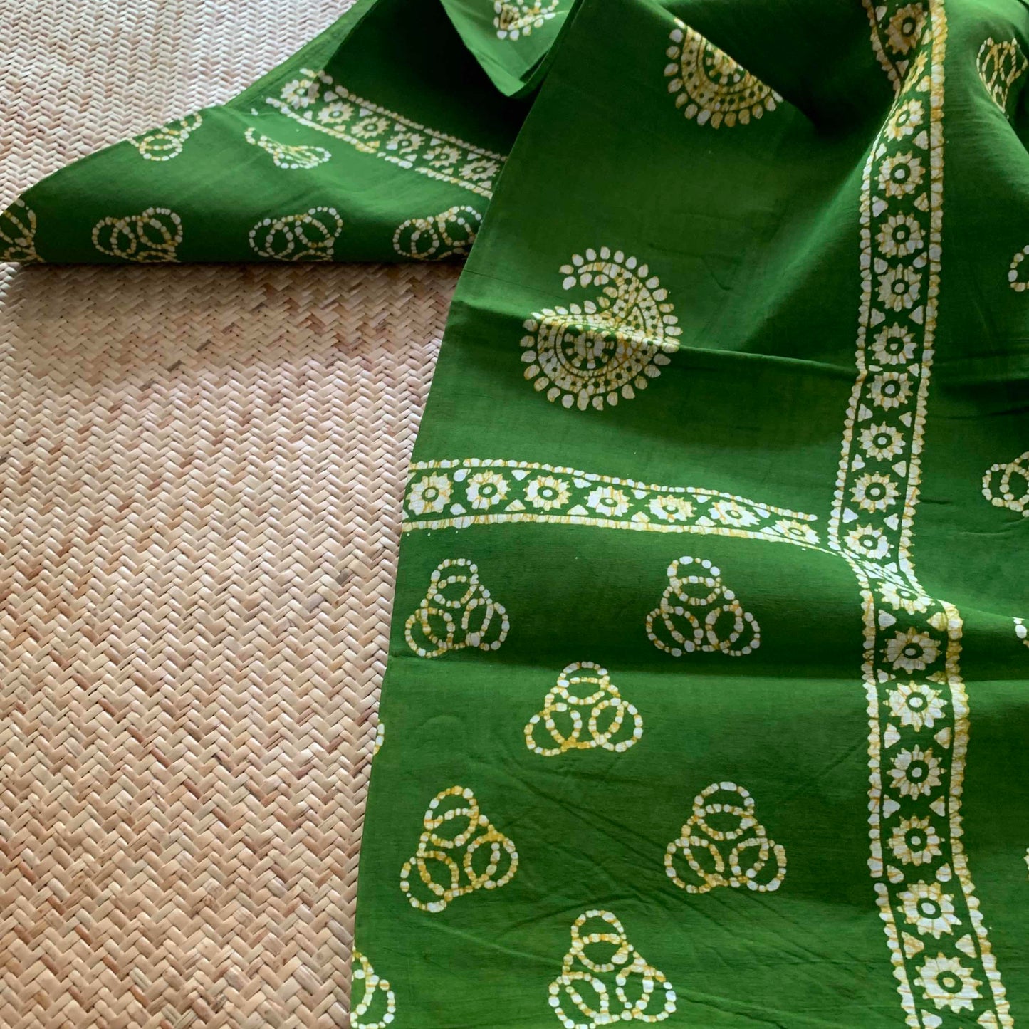 Green Hand Crafted wax print Sungudi Cotton Saree