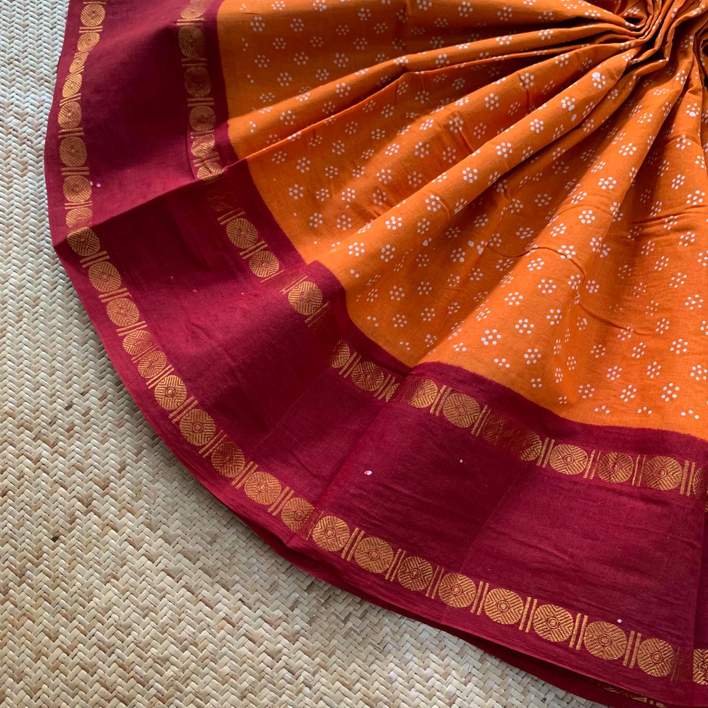 Orange With White Wax Print, Rettai Pettu Sungudi Cotton Sarees