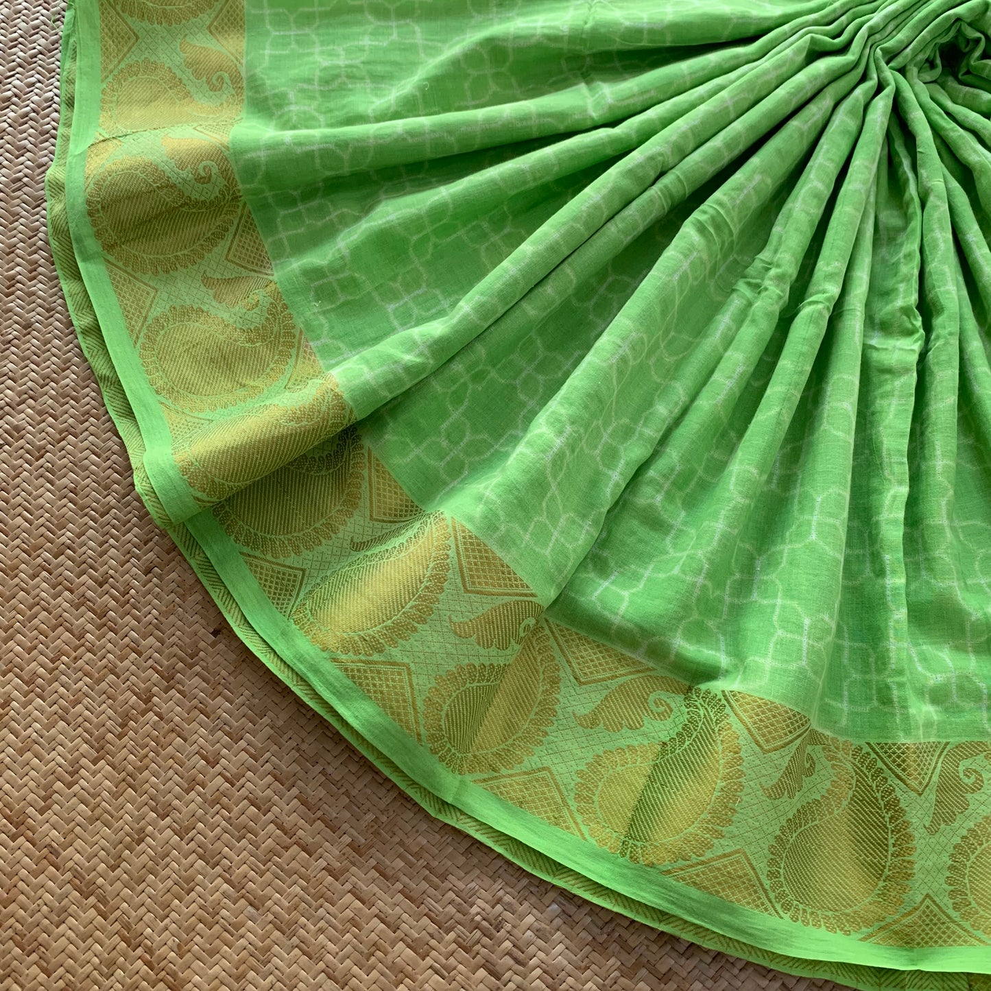 Lime Green, Hand Crafted Shibori Sungudi Cotton Saree