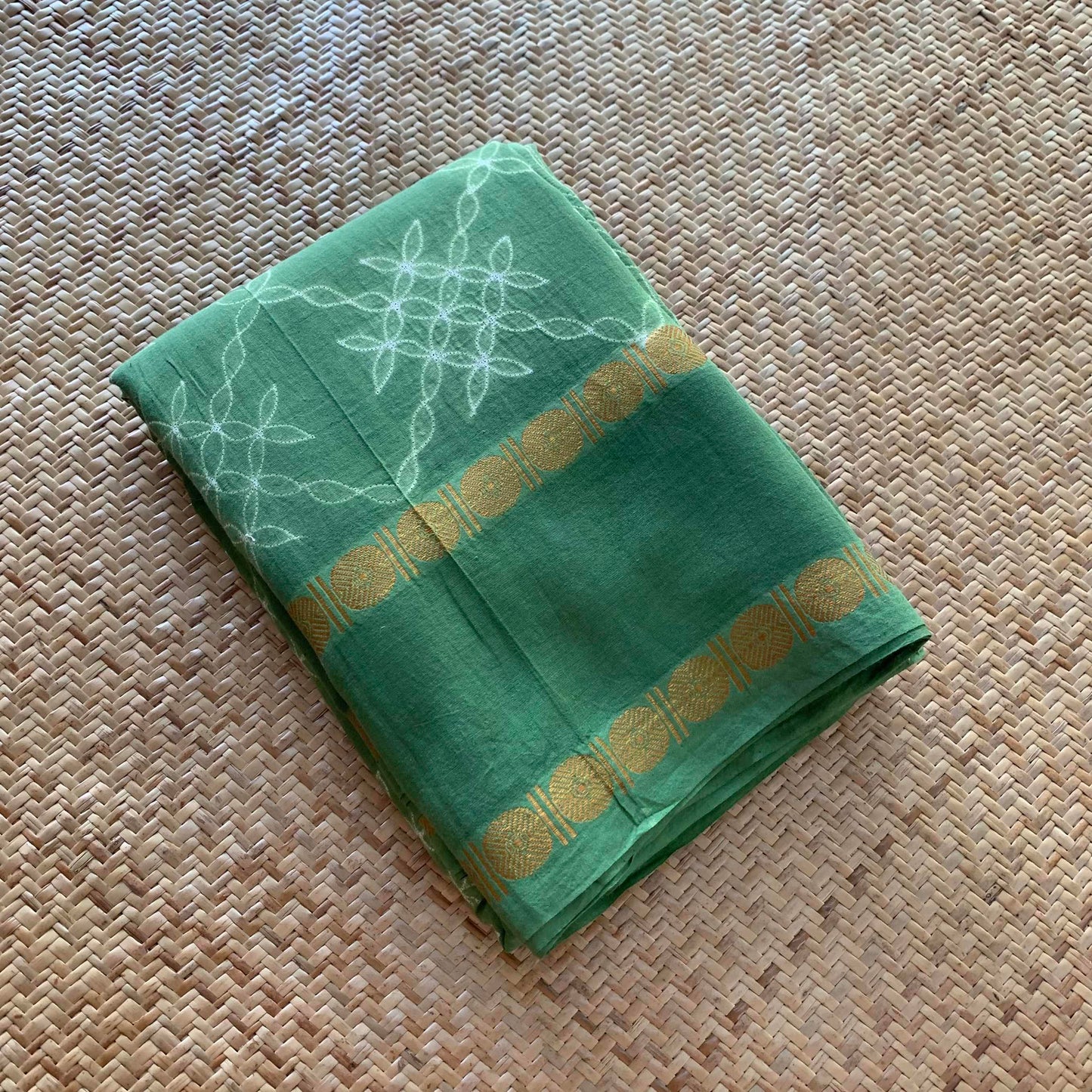 Kolam - Green, Hand Crafted Shibori Sungudi Cotton Saree