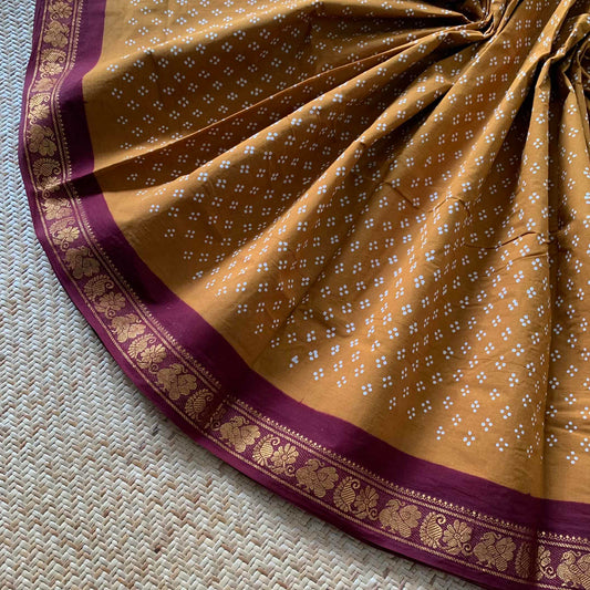 Mustard With Brown Wax Print, Half Fine Zari Premium Sungudi Cotton Sarees