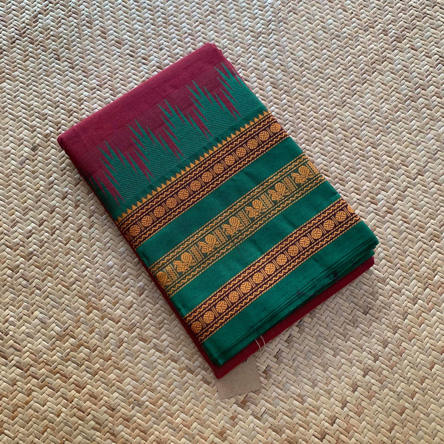 Maroon Saree With Thread Border, Chettinadu Cotton Saree