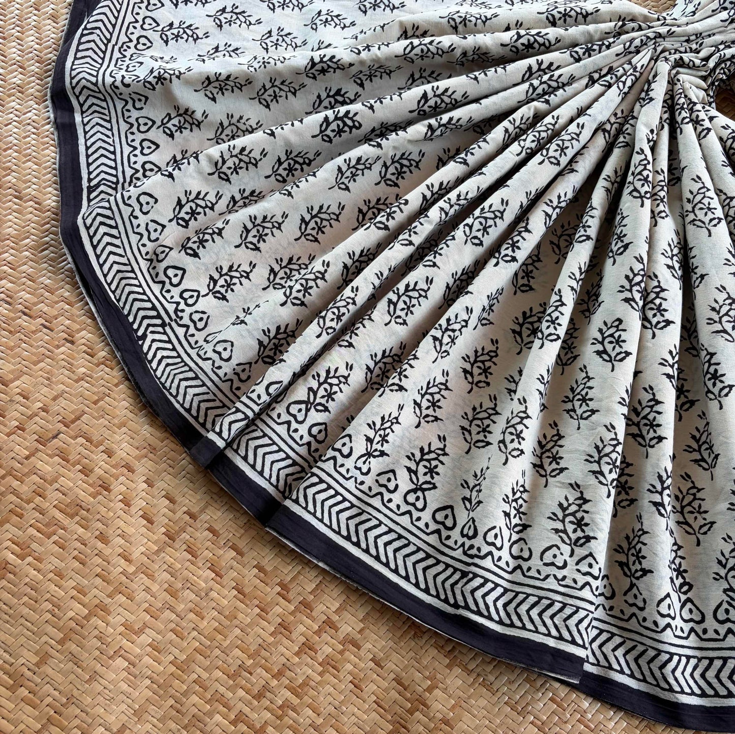 Mul Mul Cotton saree, Hand Block Printed, Cream