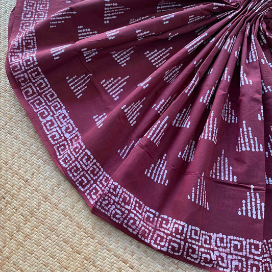 Brown Wax Print Sungudi Saree