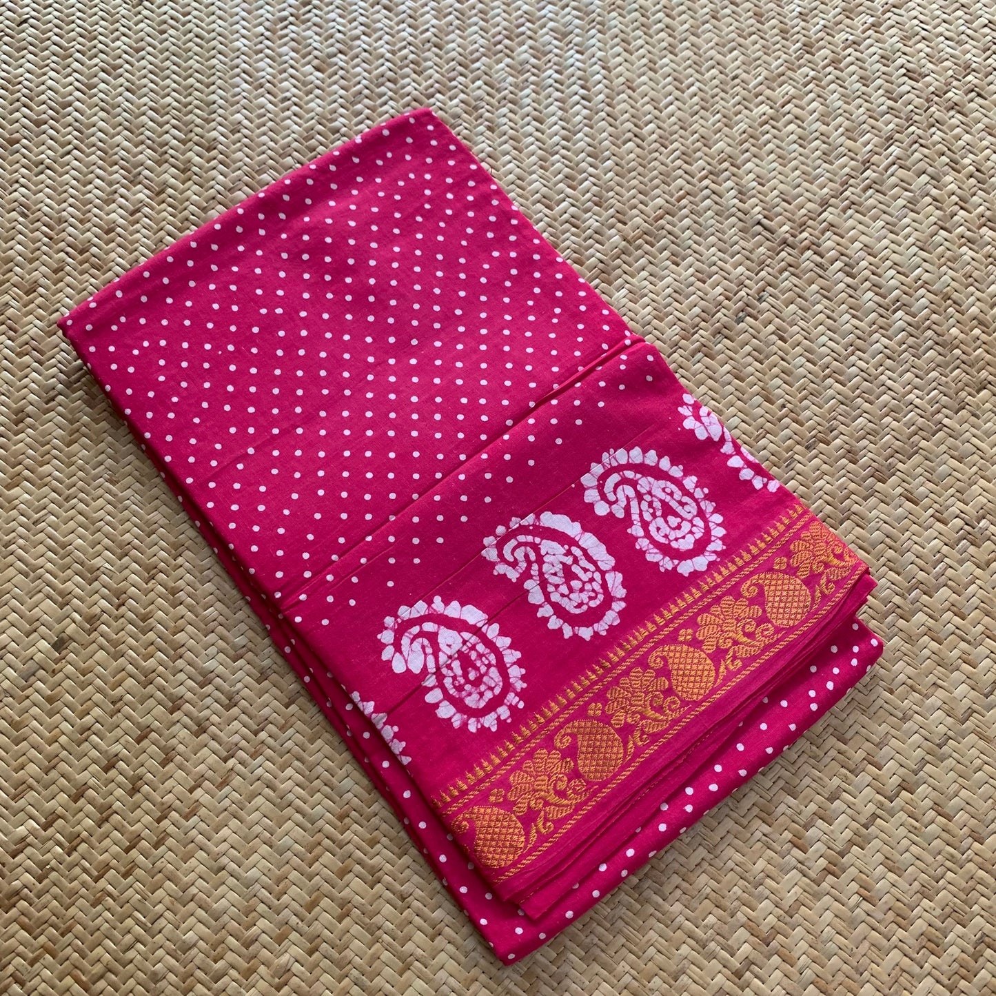 Pink Hand Crafted wax print Sungudi Mul Mul Cotton Saree