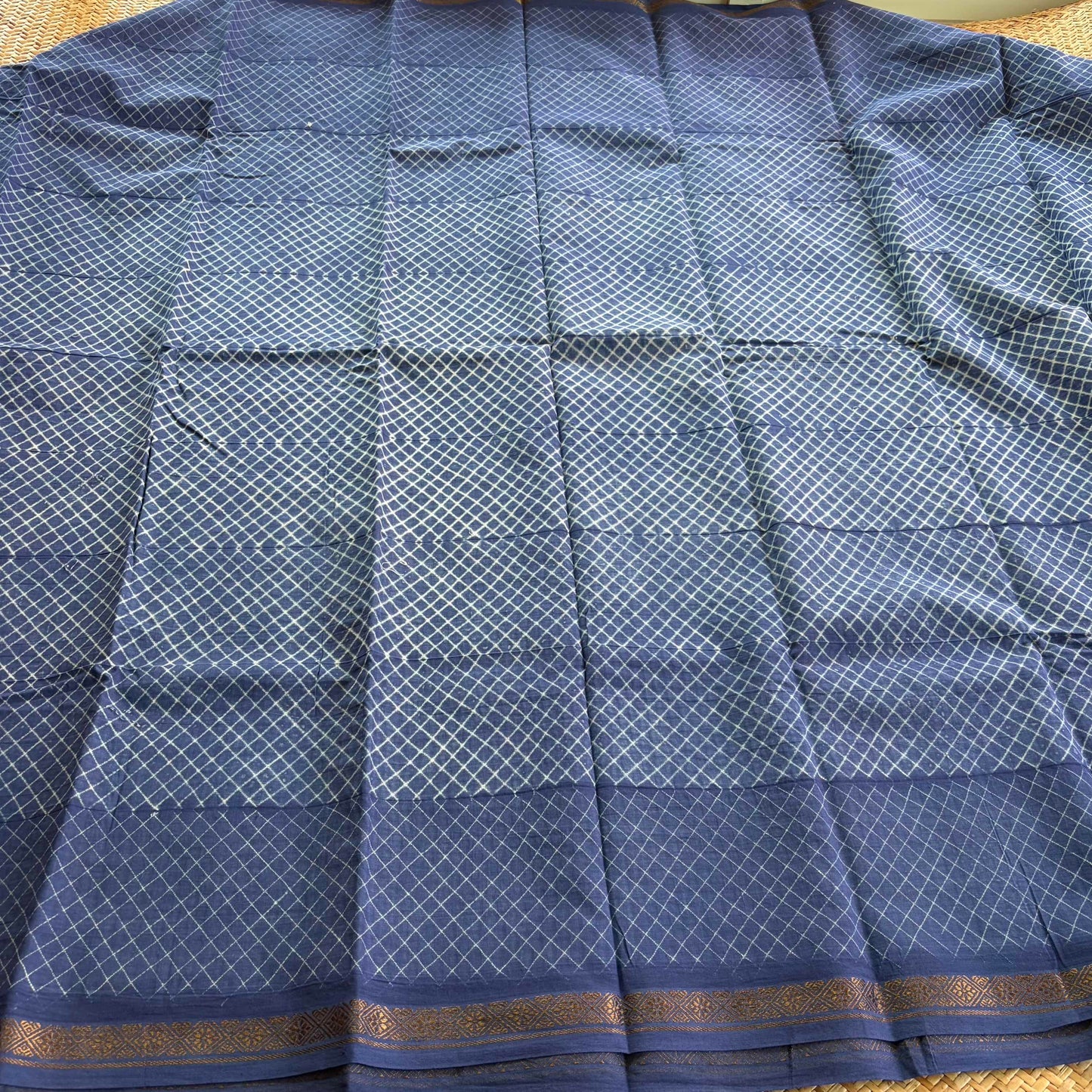 Indigo, Hand Crafted Nui Shibori Sungudi Cotton Saree
