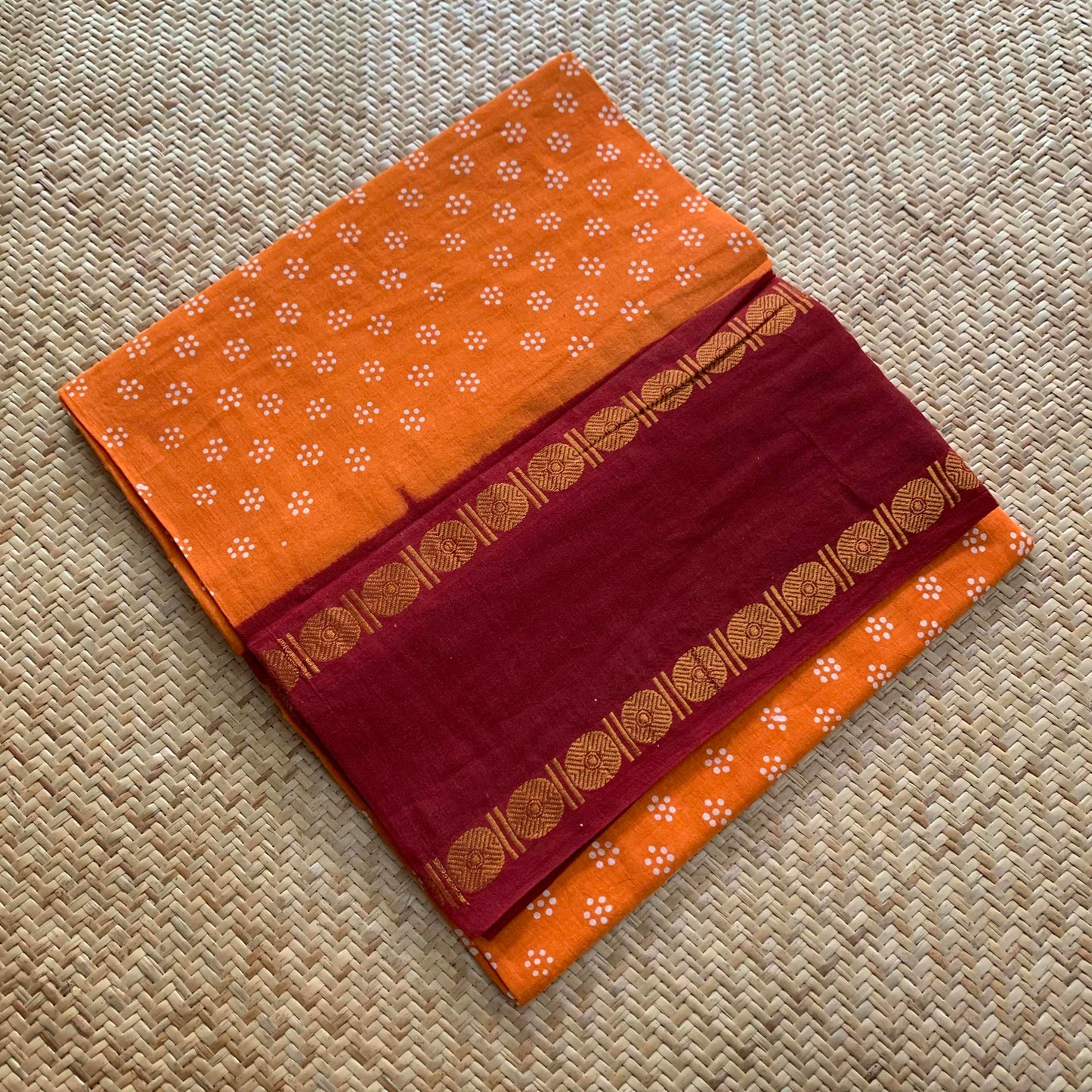 Orange With White Wax Print, Rettai Pettu Sungudi Cotton Sarees