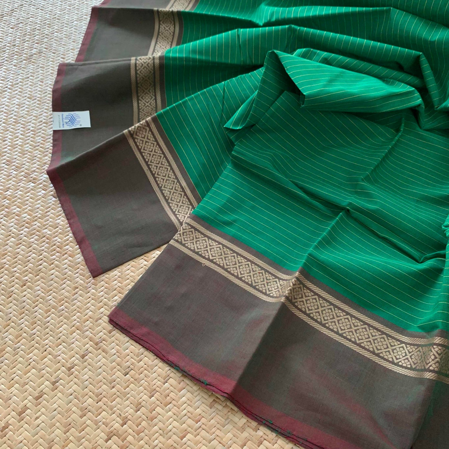 Arupukottai Handwoven Saree, Green