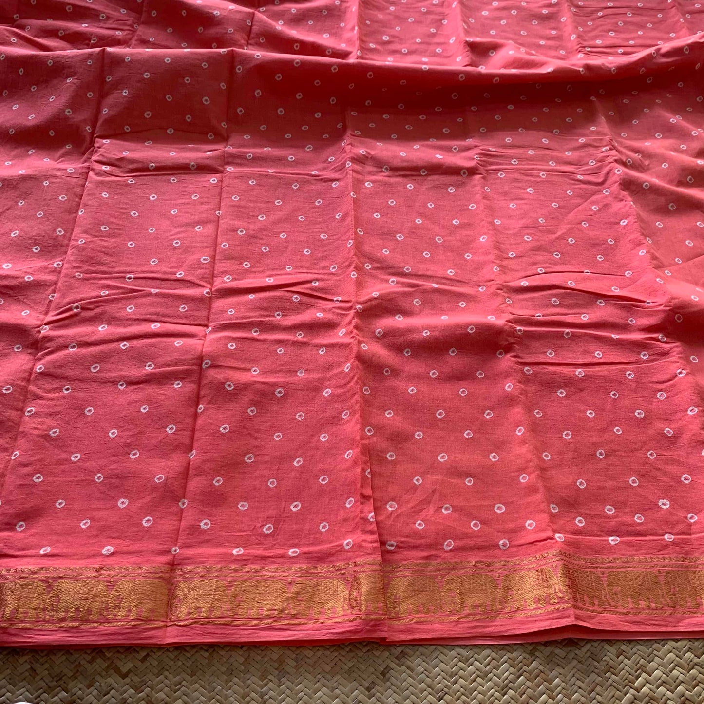 Coral , Hand knotted Sungudi , Kaikattu Cotton Sungadi