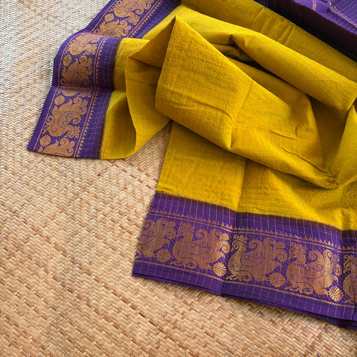 Mustard , Zari Kattam Sungudi