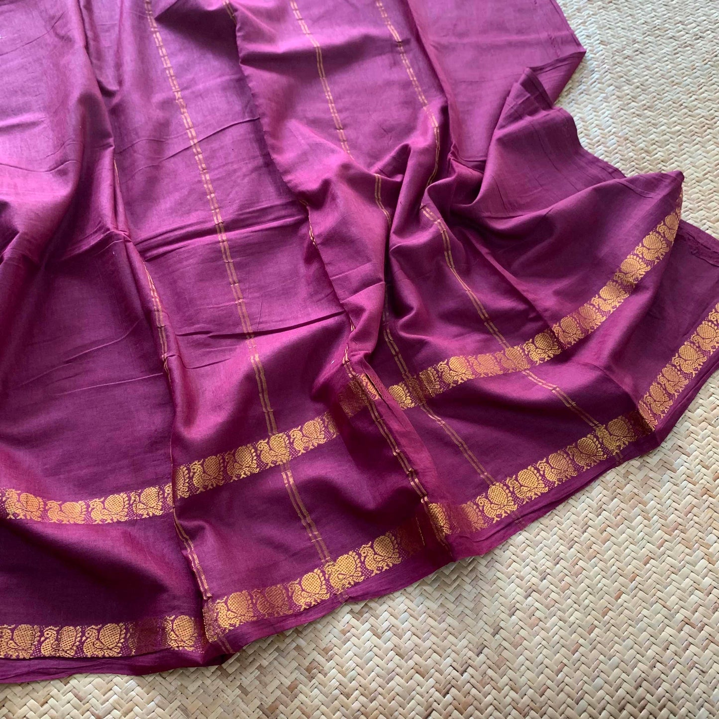 Deep Burgundy Saree , Zari Annam Rettai Pettu Border , Clamp dyed (Kattu sayam).