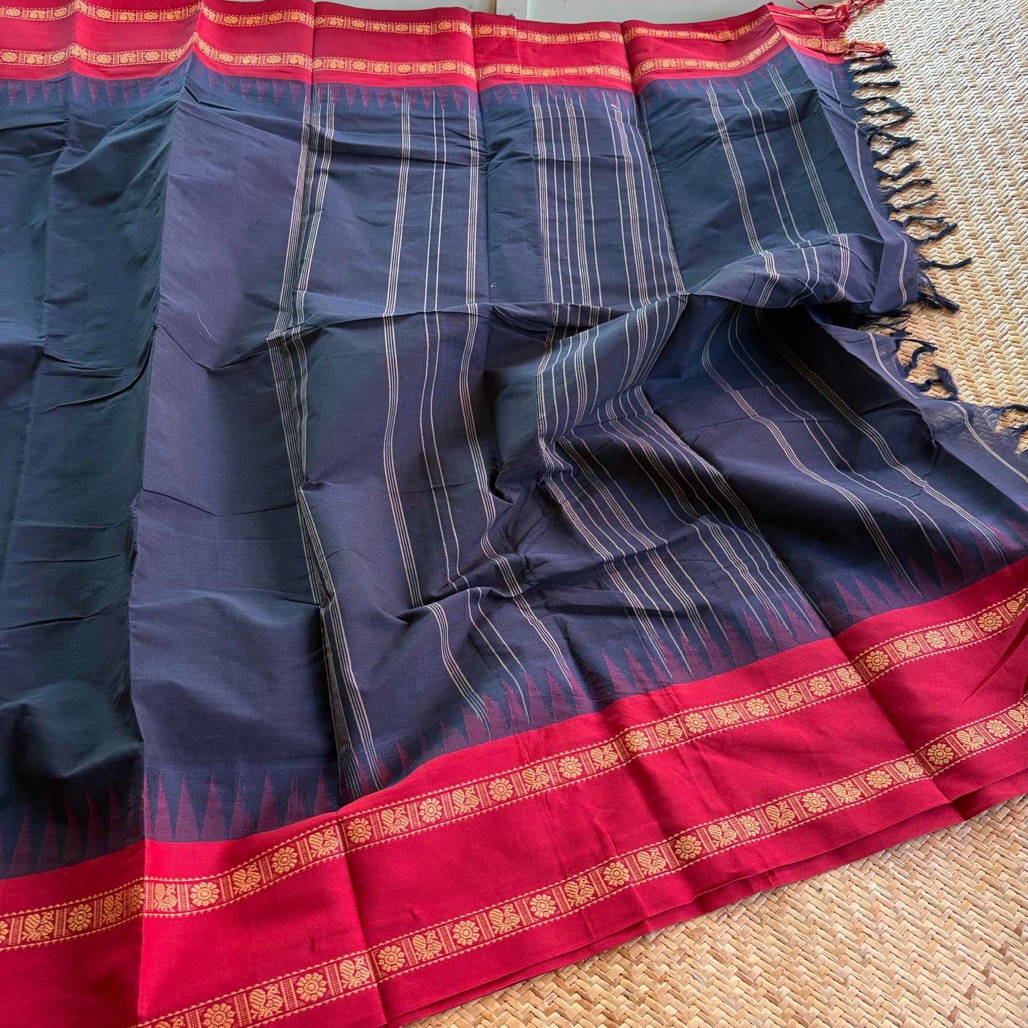 Chettinad Cotton Saree, Navy Saree with Korvai Border