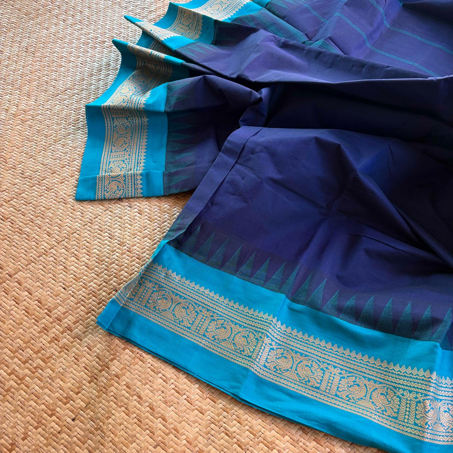 Chettinad Cotton Saree, Navy Saree with Korvai Border