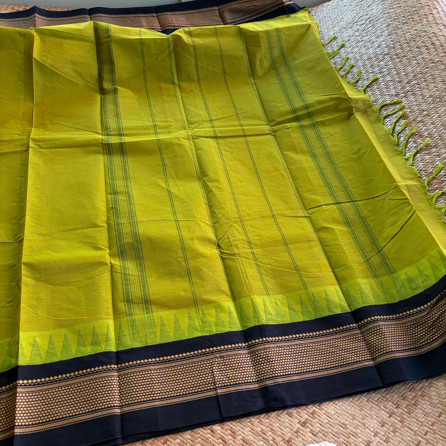 Chettinad Cotton Saree, Green Saree with Korvai Border
