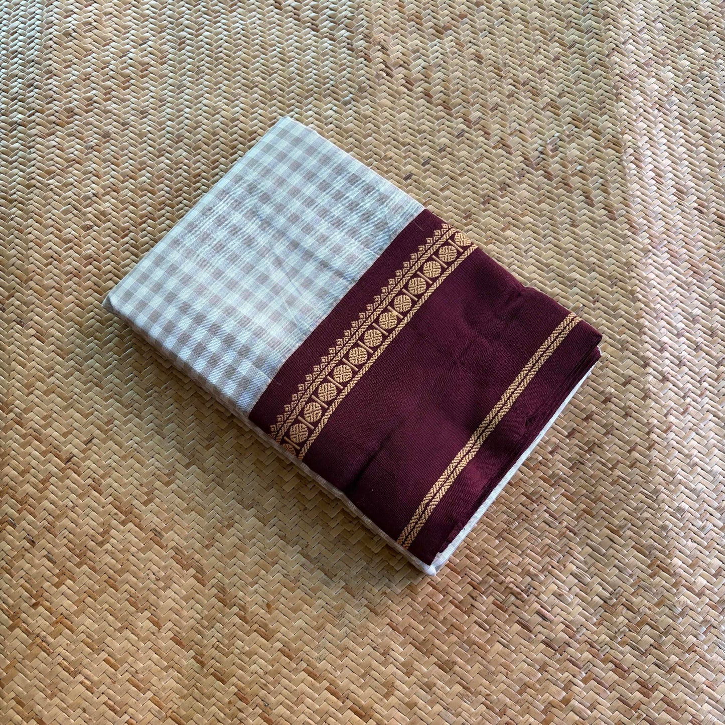 Chettinad Cotton Saree, White with cream Saree with Korvai Border