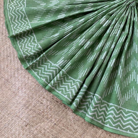 Mul Mul Cotton saree, Dabu Hand Block Printed Green