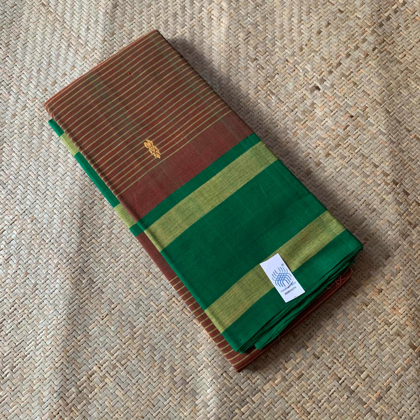 Arupukottai Handwoven Saree, Manthulir